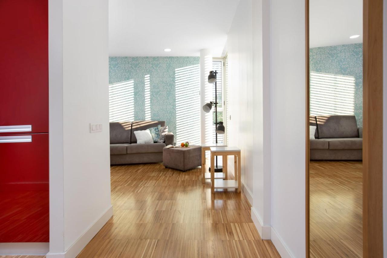 Stay U-Nique Apartments Pellaires برشلونة المظهر الخارجي الصورة