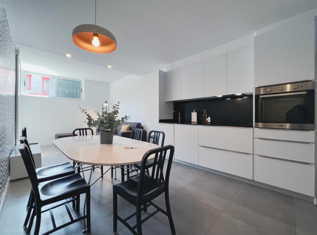 Stay U-Nique Apartments Pellaires برشلونة المظهر الخارجي الصورة