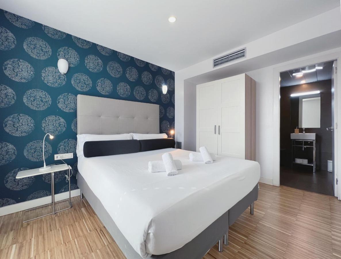 Stay U-Nique Apartments Pellaires برشلونة المظهر الخارجي الصورة