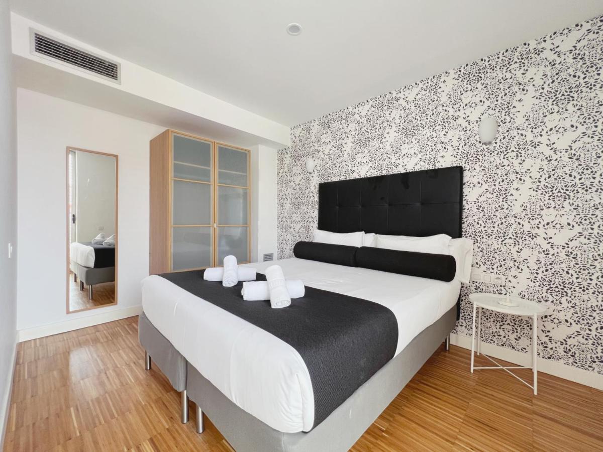 Stay U-Nique Apartments Pellaires برشلونة المظهر الخارجي الصورة