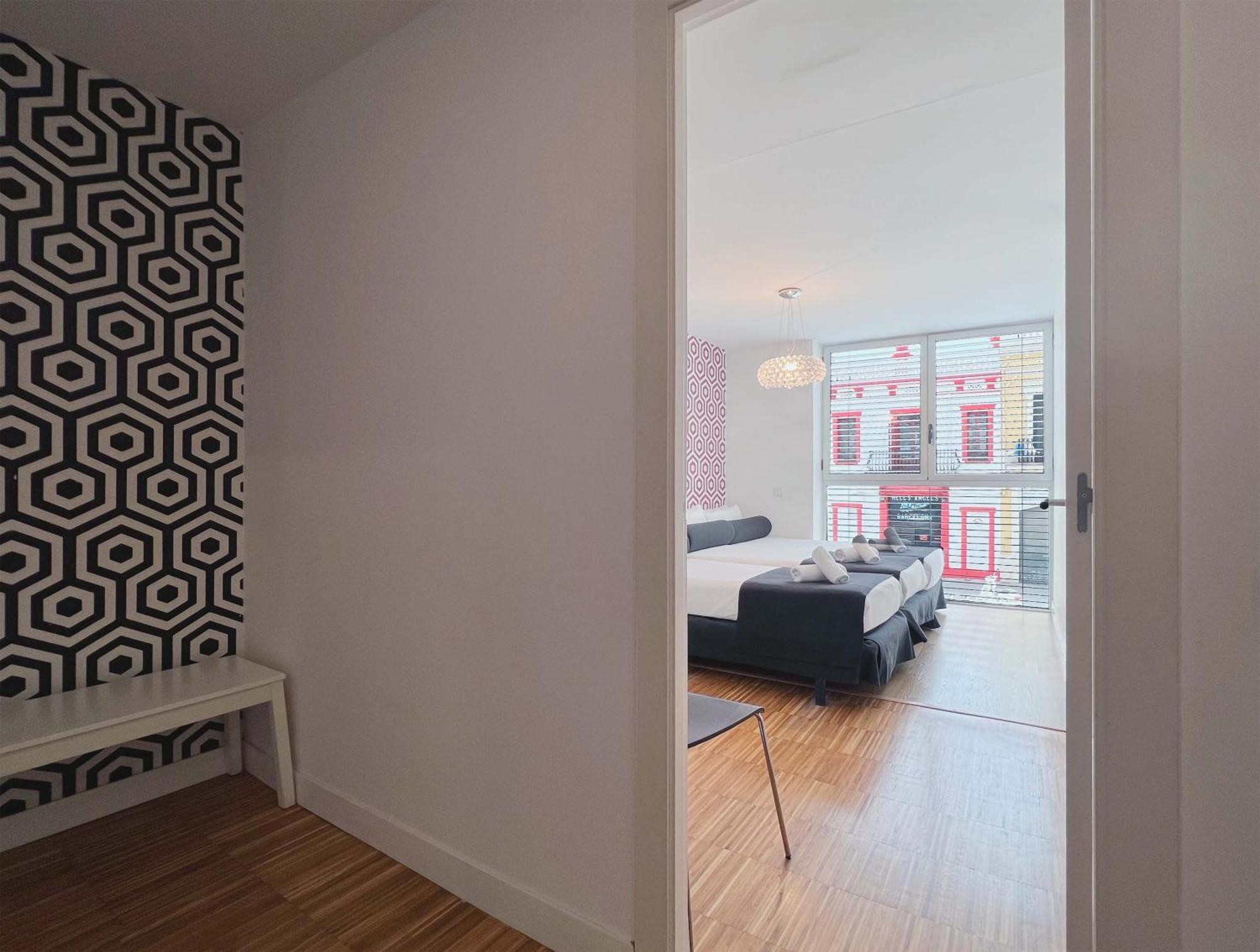 Stay U-Nique Apartments Pellaires برشلونة المظهر الخارجي الصورة